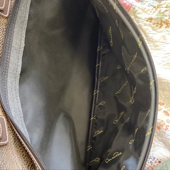 Vintage Oscar De La Renta | Faux Leather Pebbled Luggage Travel Bag - Picture 8 of 16